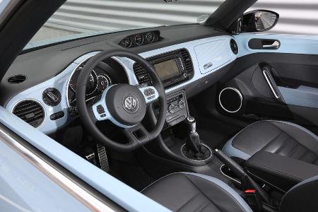 VW Beetle Cabriolet 1.4 TSI Sport, Cockpit, Lenkrad