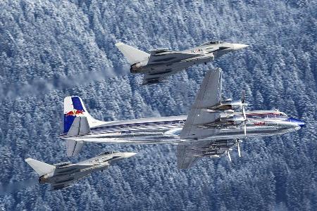 Douglas DC-6B & Eurofighter - Red Bull