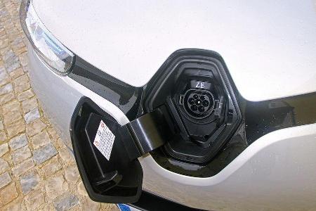 Renault Zoe, Stromanschluss