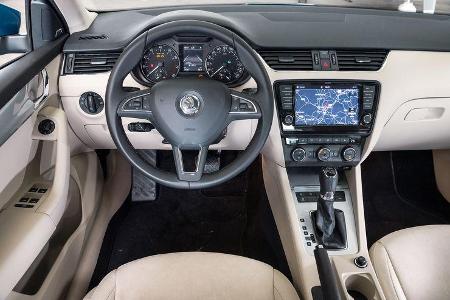 Skoda Octavia, Cockpit, Lenkrad