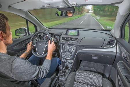 Kia Sportage 1.7 CRDi, Cockpit