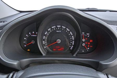 Kia Sportage 1.7 CRDi, Rundinstrumente