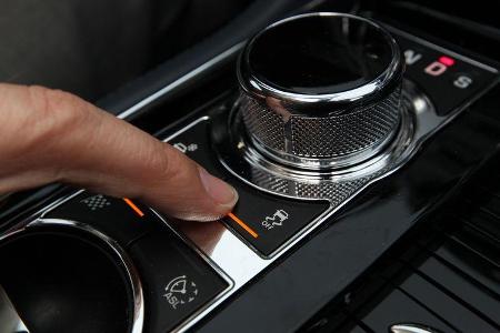 Jaguar XJ 3.0 AWD, Bedienelemente