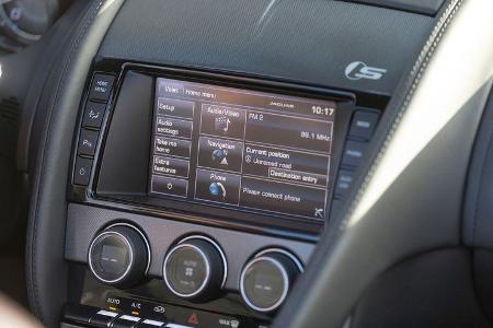 Jaguar F-Type, Display, Navi
