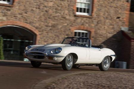 Jaguar E-Type, Seitenansicht