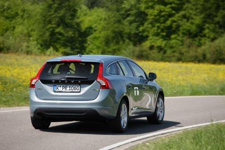 Volvo V60 Drive, Rückansicht, Heck, Kurvenfahrt