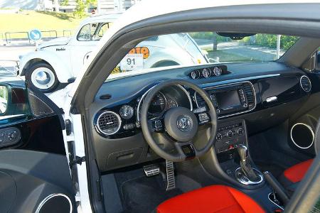 VW Beetle 2.0 TSI DSG, Cockpit, Fahrertür