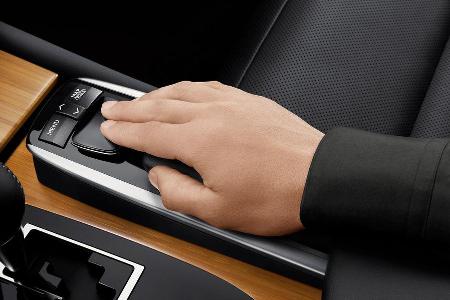 Lexus GS 450h, Bedienung, Mittelkonsole