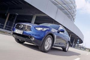 Infiniti FX30d, Frontansicht