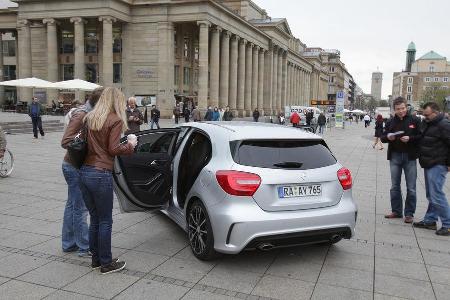Mercedes A-Klasse, Heck, Passanten