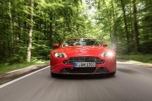 Aston Martin V8 Vantage im Fahrbericht