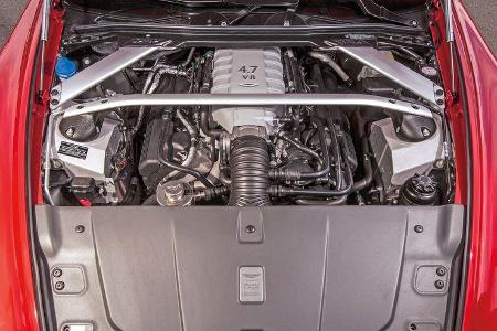 Aston Martin V8 Vantage, Motor