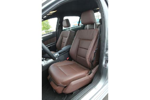 Mercedes E 200 NGT, Fahrersitz