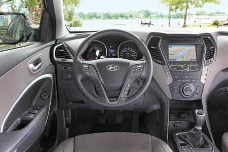 Hyundai Santa Fe 2.0 CRDi, Cockpit, Lenkrad