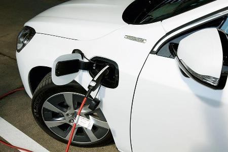 Fahrbericht Volvo V60-Diesel-Plug-inybrid, V60, Steckdose