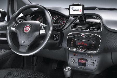 Fiat Punto 0,9 Twinair Start&Stopp Easy, Cockpit, Lenkrad