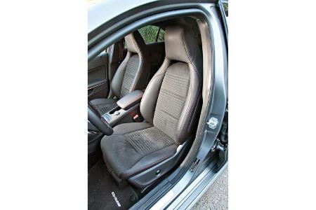 Mercedes A-Klasse, Fahrersitz