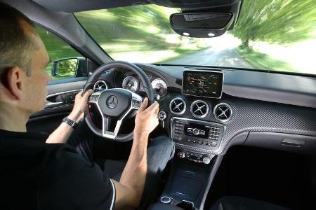 Mercedes A-Klasse, Cockpit, Lenkrad