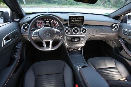 Mercedes A-Klasse, Cockpit, Lenkrad