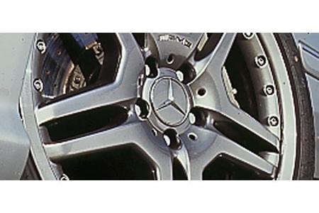 ... deutet die brachiale Leistungsfähigkeit des CL 65 an.