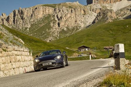 Aston Martin Vanquish, Frontansicht