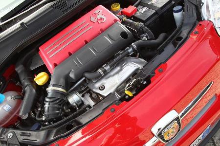 Fiat 500 Abarth, Motor