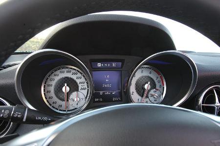 03/11 aumospo 07/2011 Mercedes SLK 350, Cabrio, Roadster, Tacho