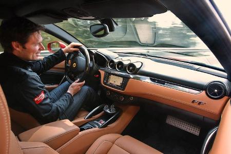 Ferrari FF, Innenraum