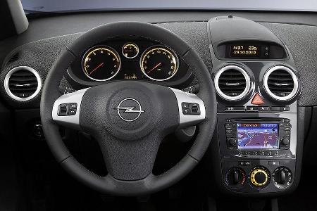 Opel Corsa Facelift 2011, Innenraum, Lenkrad