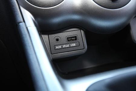 Hyundai i10, USB-Anschluss
