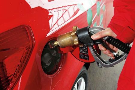 Opel Corsa 1.2 LPG ecoFLEX Edition, Tankstutzen, Tanken
