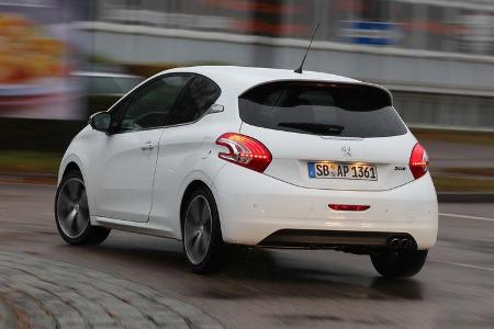 Peugeot 208 THP 155 Allure, Heckansicht