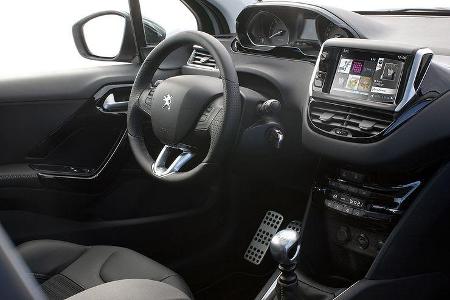 Peugeot 208 Front, Cockpit