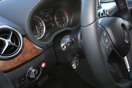 Mercedes B 250, Getriebewählhebel