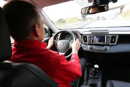 Toyota RAV4, Cockpit, Lenkrad