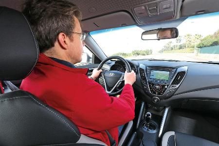 Hyundai Veloster 1.6 Turbo, Cockpit, Fahrer