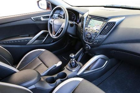 Hyundai Veloster 1.6 Turbo, Cockpit, Lenkrad