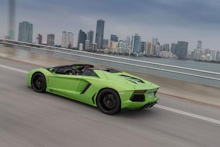 Lamborghini Aventador LP 700-4 Roadster, Frontansicht
