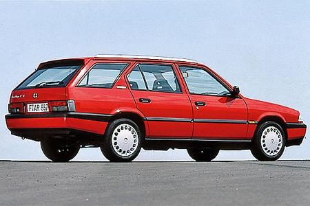 Alfa 33 16V, Seitenansicht
