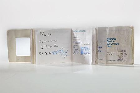 Mercedes 300 D, Wartungsheft, Eintragungen