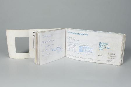 Mercedes 300 D, Wartungsheft, Eintragungen