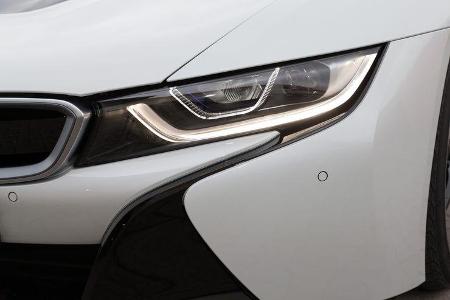 BMW i8, Frontscheinwerfer