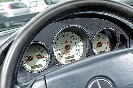 Mercedes-Benz SLK 200 Kompressor, Rundinstrumente