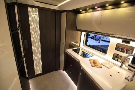 Carvan Salon 2016, Luxusmodelle