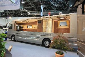 Luxus-Reisemobile auf dem Caravan Salon 2016