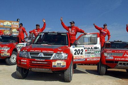 Mitsubishi belegt Platz eins bis vier.