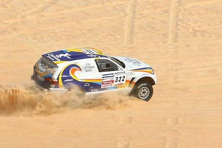 Eine Menge von Rallyefans ...
