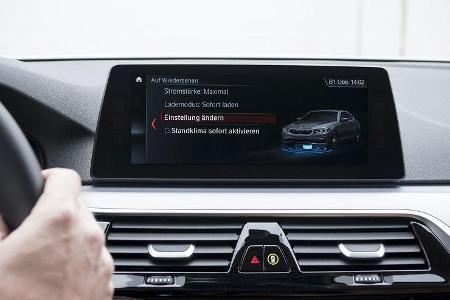BMW 530e iPerformance Wireless Charging
