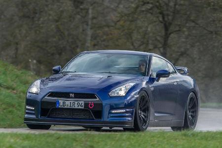 Importracing Nissan GT-R, Frontansicht Importracing Nissan GT-R, Frontansicht