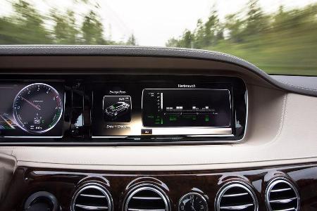 Mercedes S 300 Bluetec Hybrid, Monitor, Bordcomputer